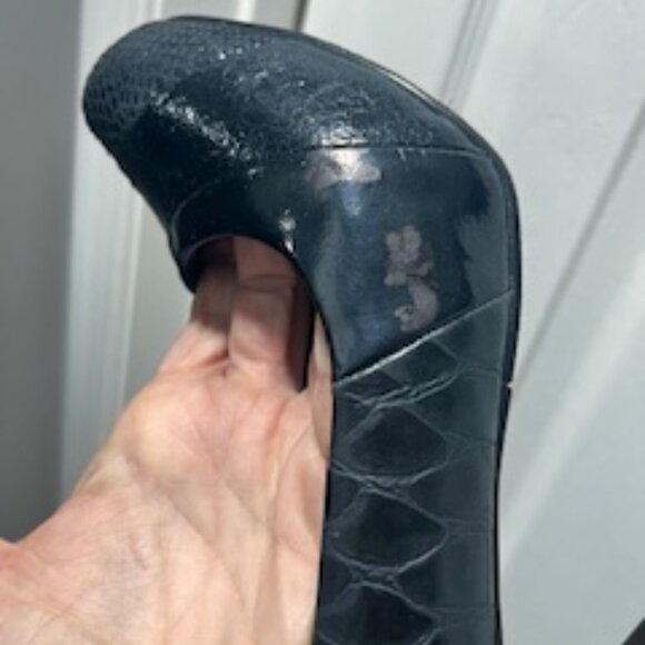 BCBG XS Party Dress Combo with High Heel Pump and Clutch - Picture 9 of 13